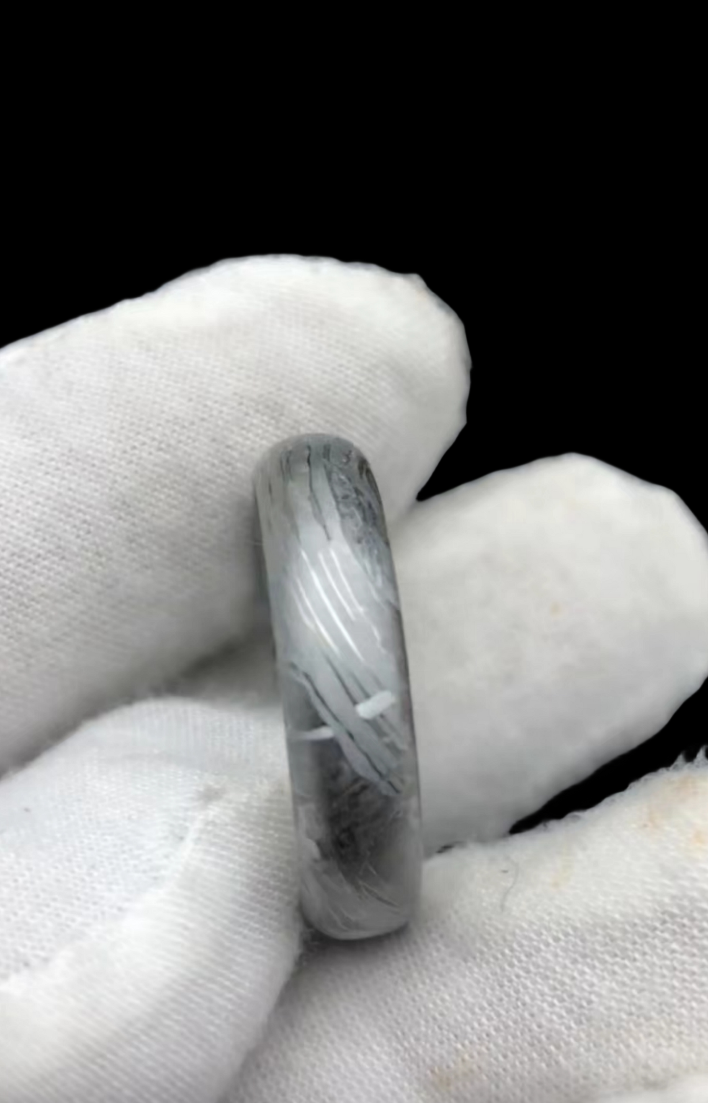 Meteorite Ring Muonionalusta Iron Meteorite （All sizes can be customized）